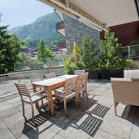 La Emeline - Emilie Apartamento