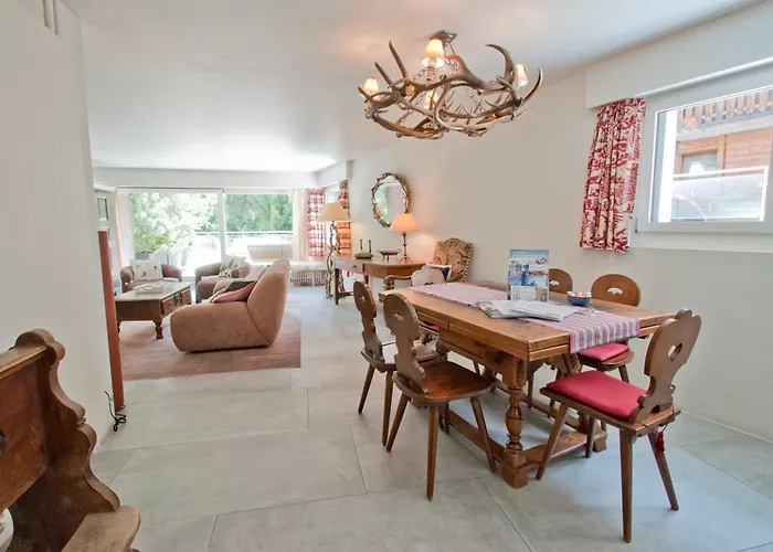 La Emeline - Emilie *