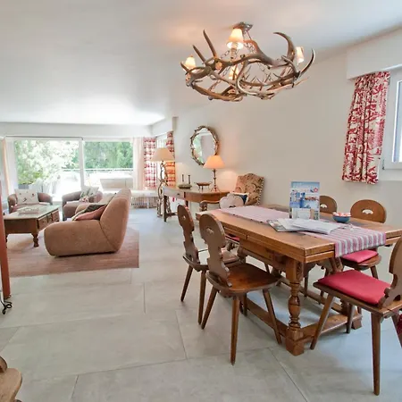 La Emeline - Emilie *